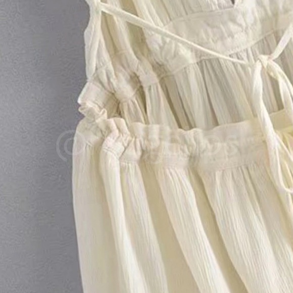 Backless Babydoll Short Dress in Beige - Picture 6 of 16